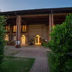 Отель Santellone Lifestyle 4*
