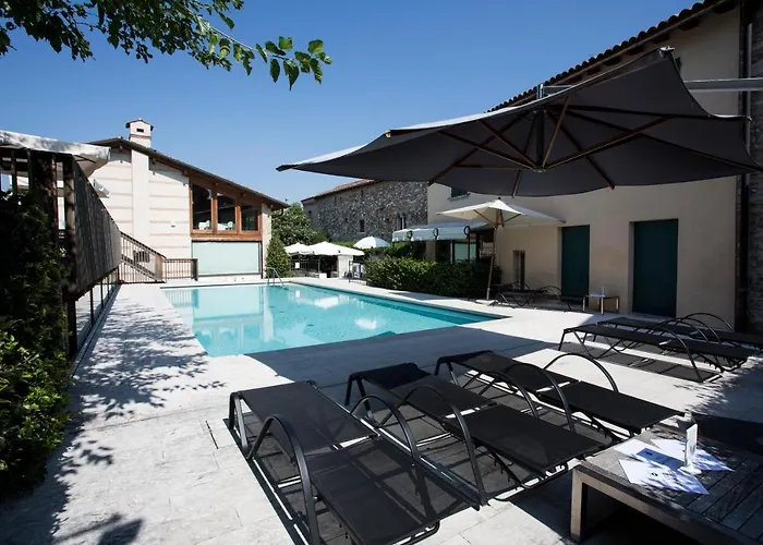 Santellone Lifestyle بريشا