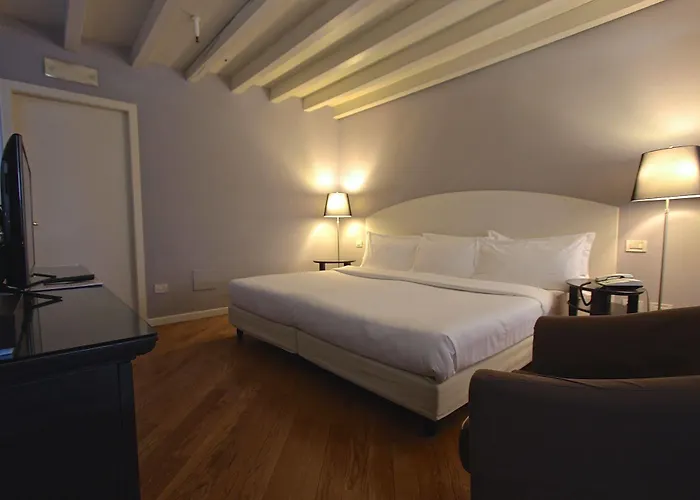 Santellone Lifestyle Hotel 4*