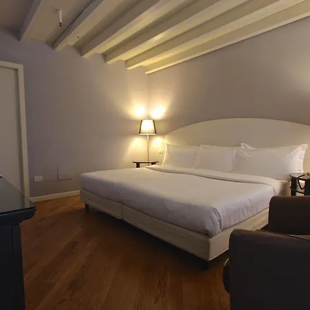 Santellone Lifestyle Ξενοδοχείο 4*