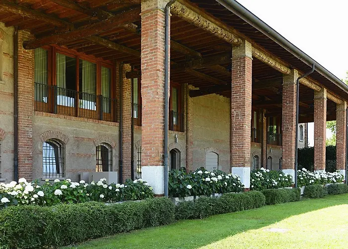 Santellone Lifestyle מלון 4*